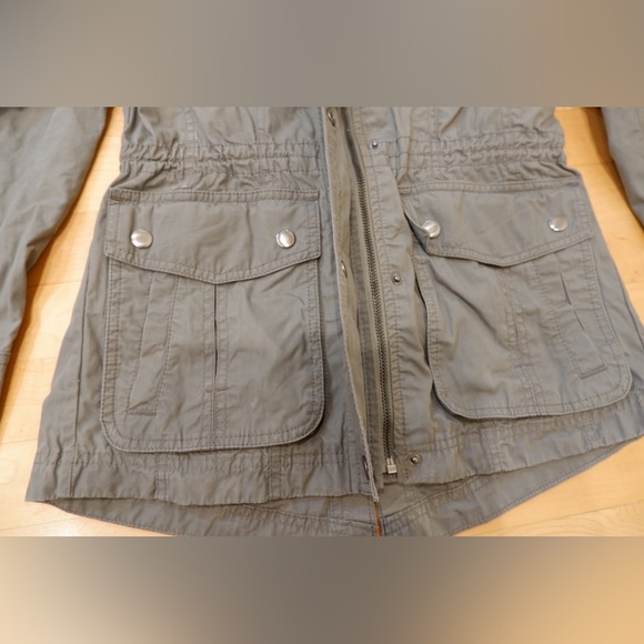 Banana Republic Utility Jacket - Picture 3 of 13